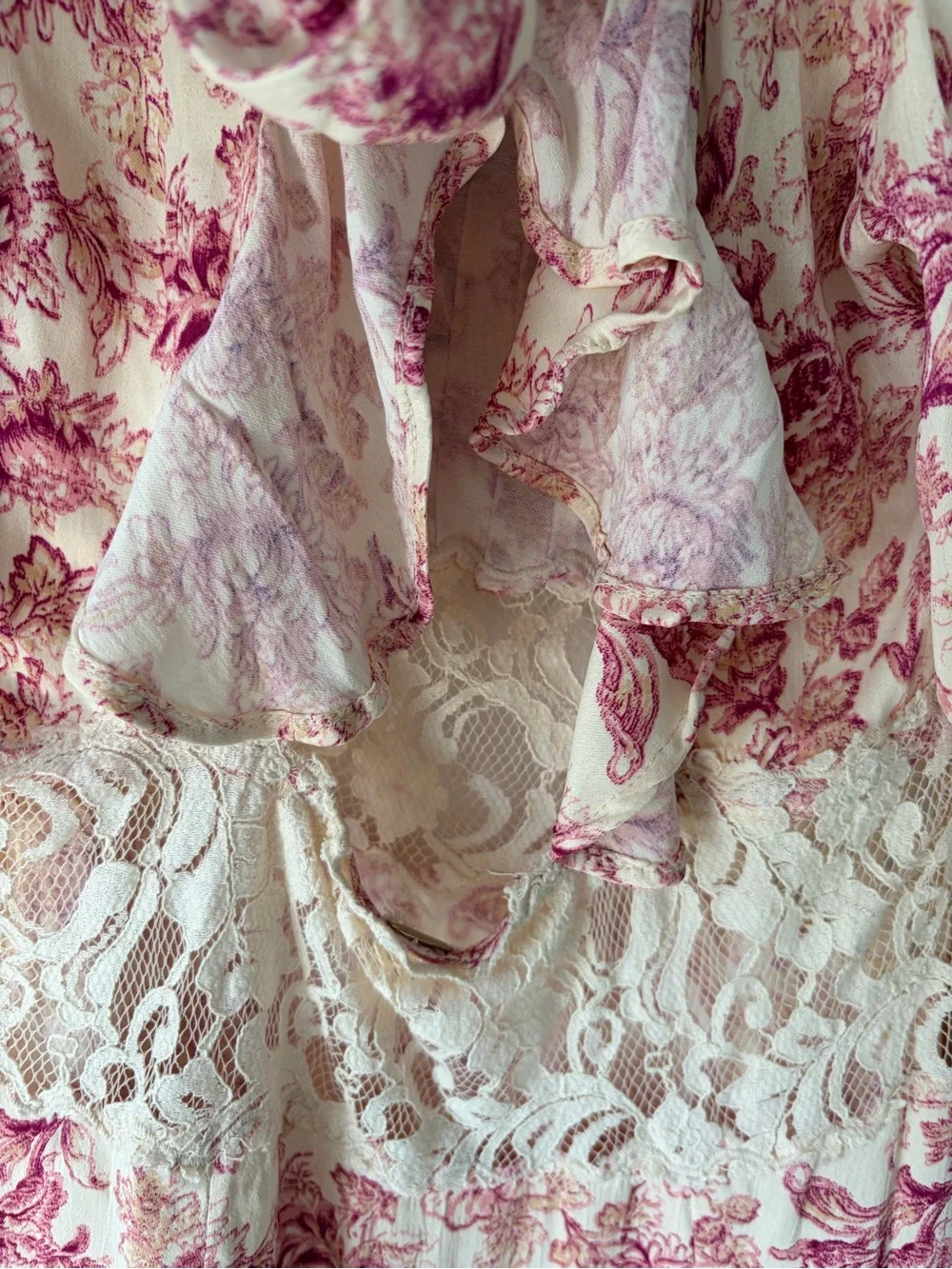 Free People Lucie NWTs Pink Cream Lace Mini Floral Dress size 6